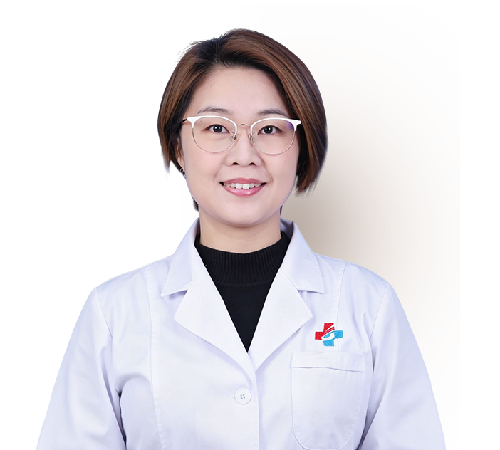 擅长中西医结合长高调理体系，融合传统中医经络养护与现代科学运动干预技术，为儿童青少年提供科学、安全、个性化的长高管理及体质调理方案。
个人经历